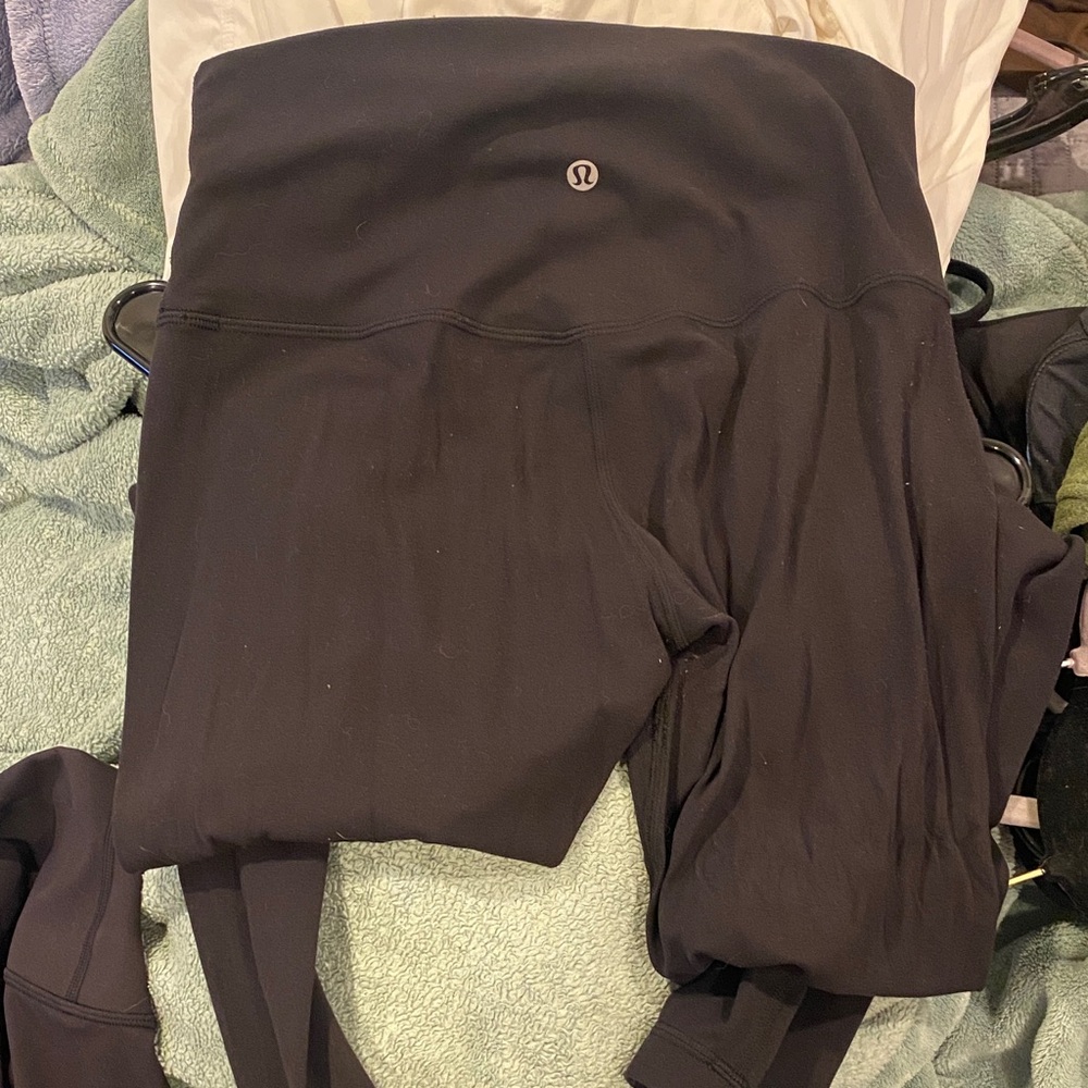 Lululemon Black High-Rise Leggings
